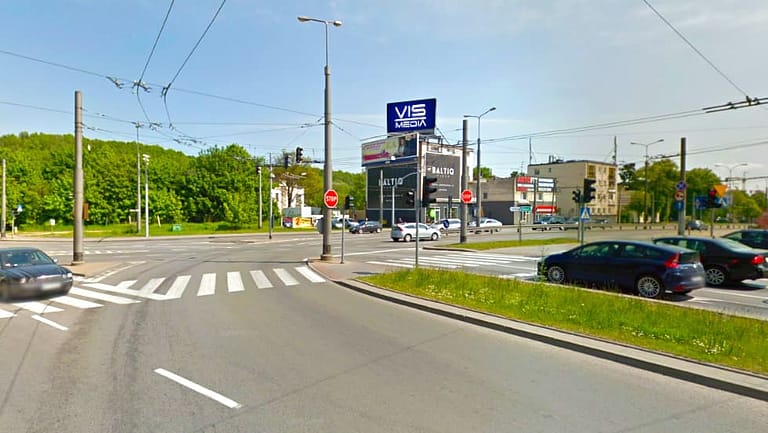 skrzyżowanie ulic Zwycięstwa oraz Wielkopolskiej w Gdyni, agencja reklamowa Vismedia